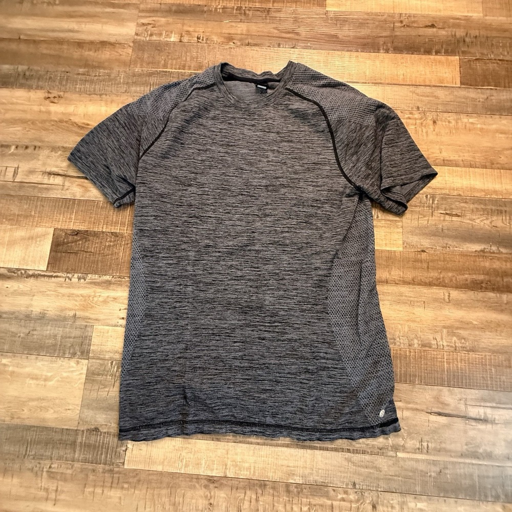 Zella Seamless Athletic Performance T-Shirt -‎ Men's Size M